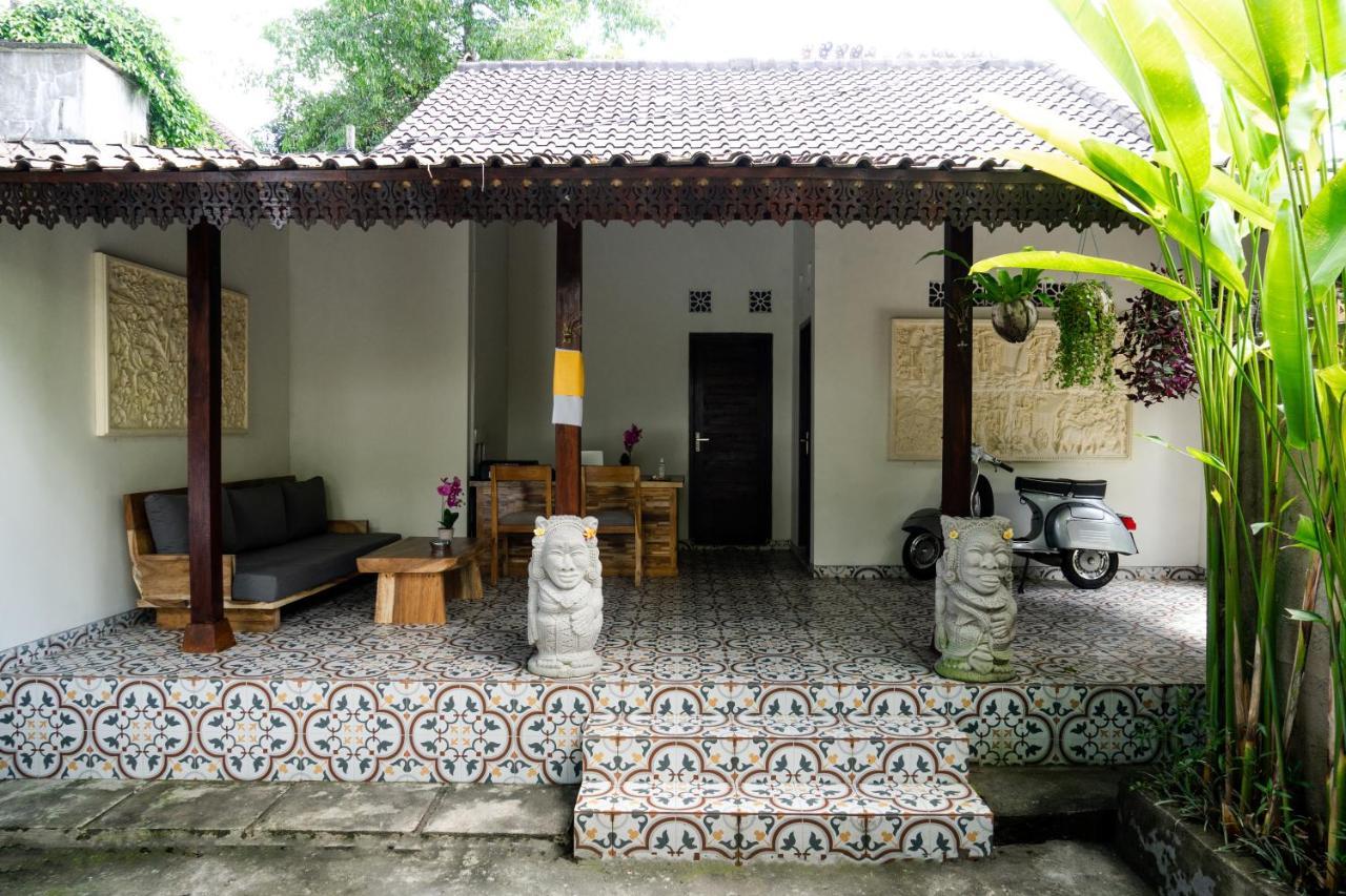 Ari Cottages Ubud Exteriör bild